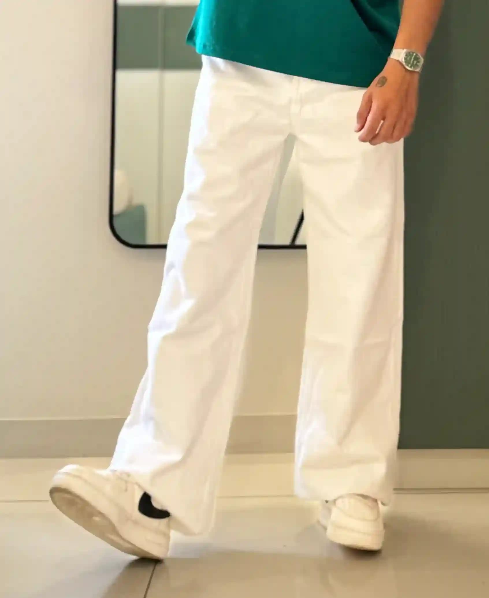 Luxe White Genz Baggy Denims